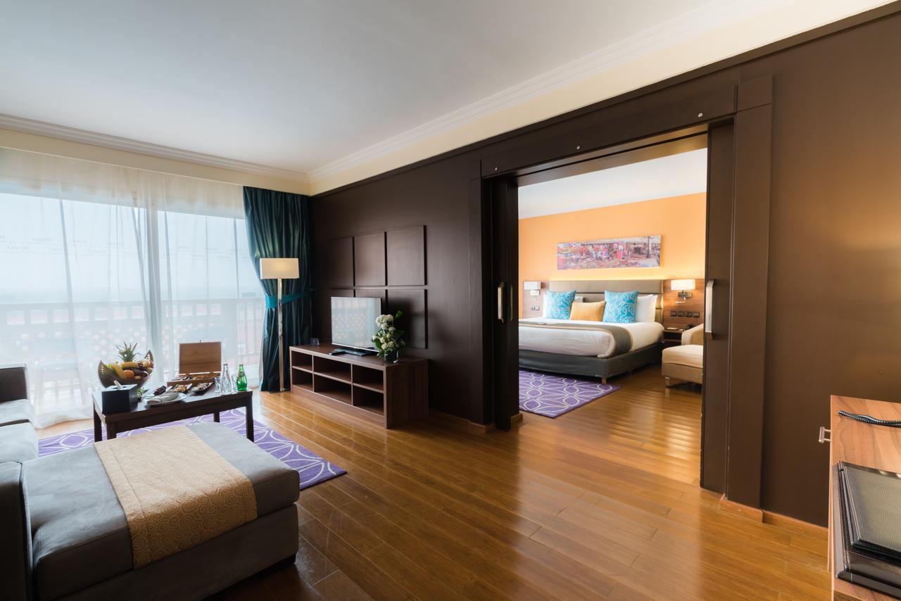 Prestige Suite Jaccuzi One Double Room With Pool View,642850617:JPEG