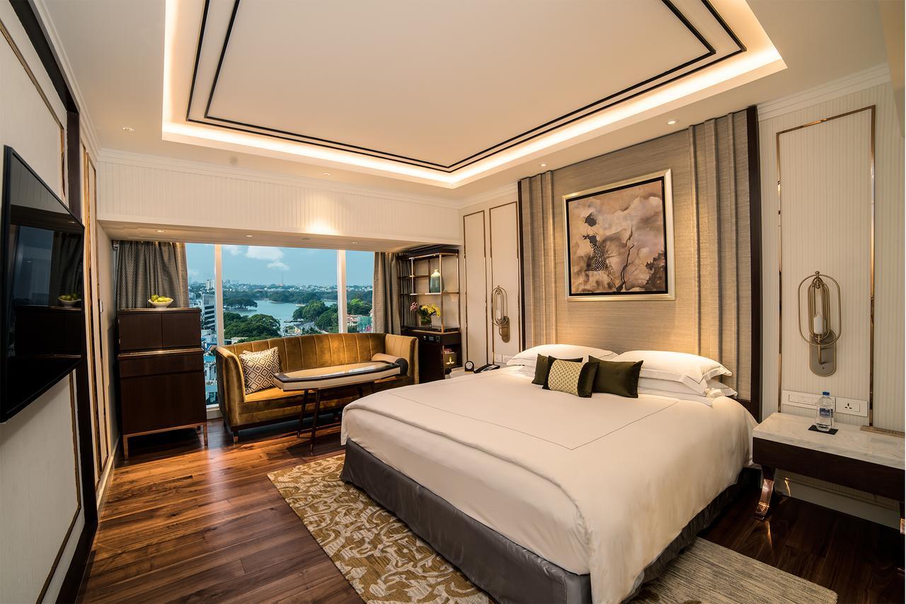 Deluxe Suite,643950840:JPEG