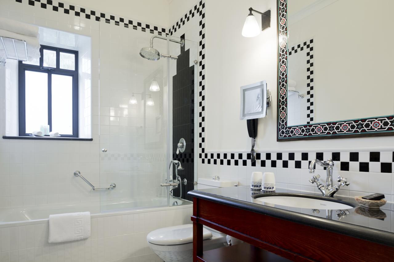 Quarto Clássico Duplo ou com 2 Camas de Solteiro Pasha
