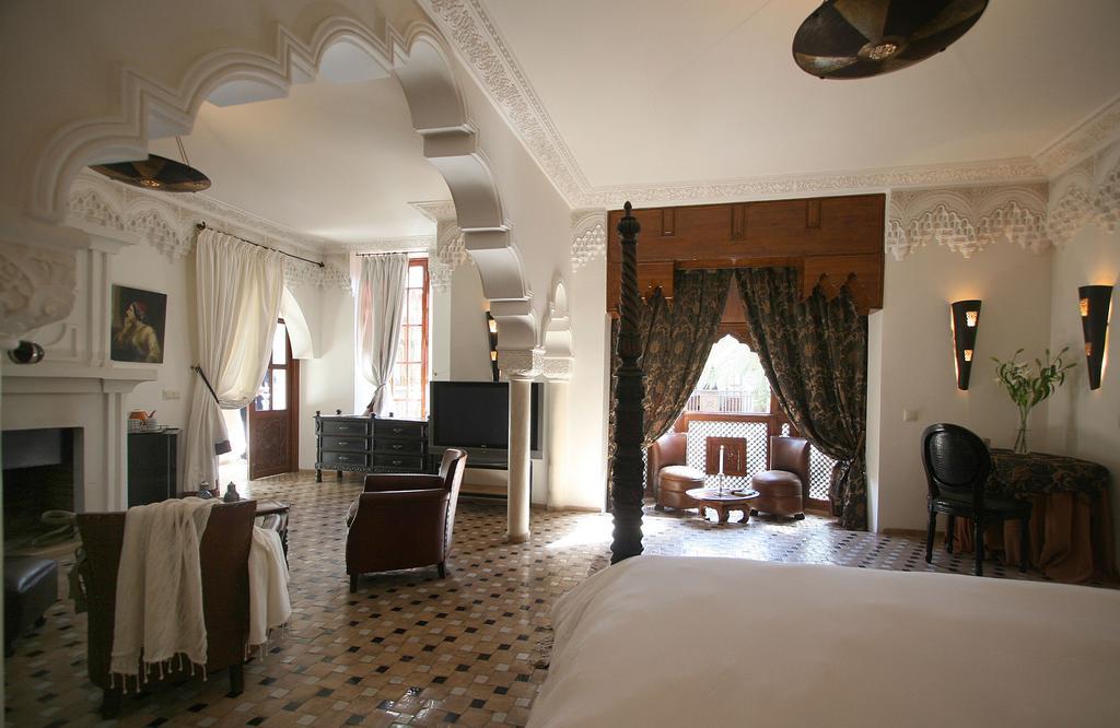Suite Lit King-Size avec Balcon