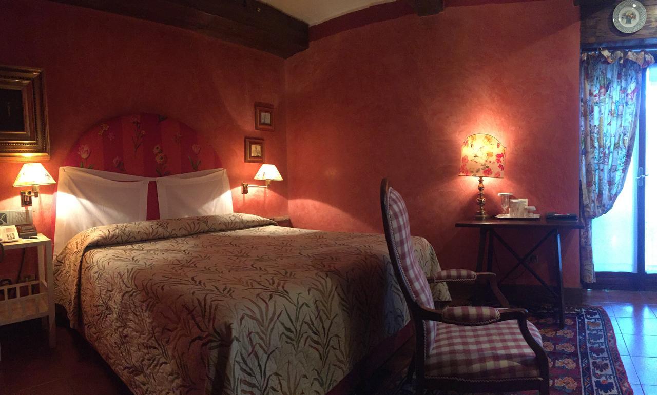 Single Room,395427390:JPEG