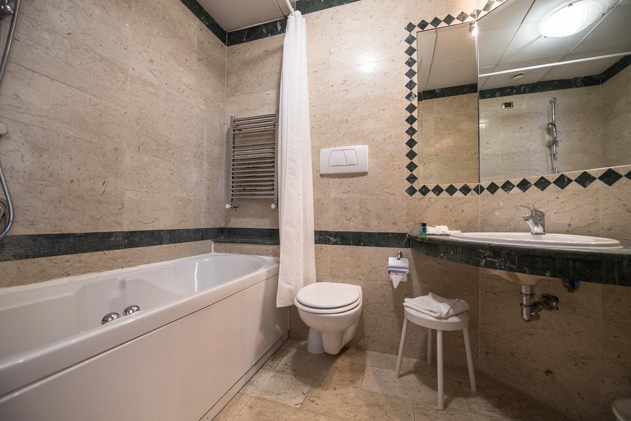 Quarto Família
