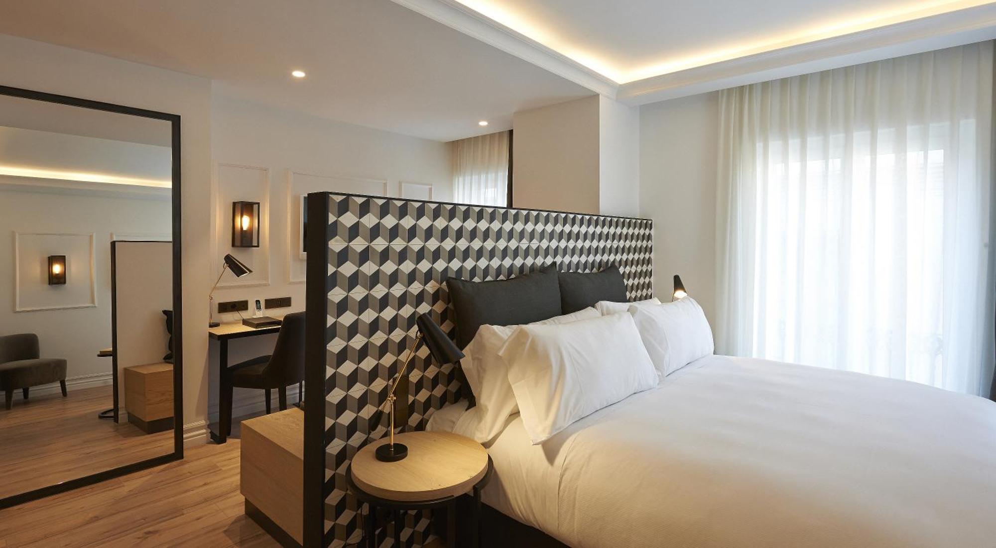 Junior Suite,1310121775:JPEG