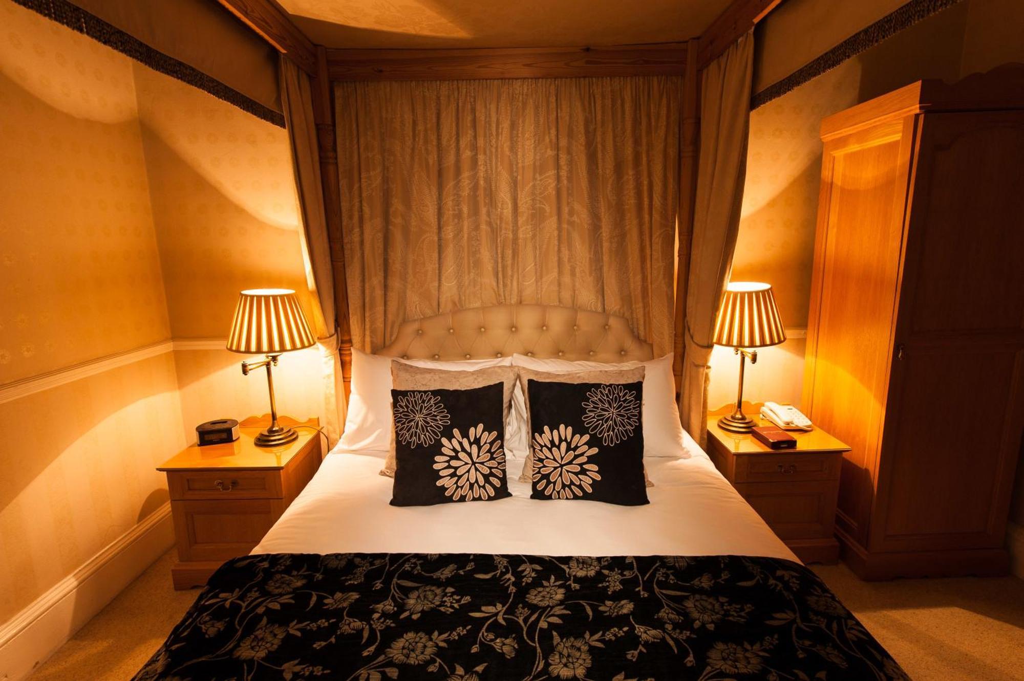 Tweepersoonskamer met Hemelbed