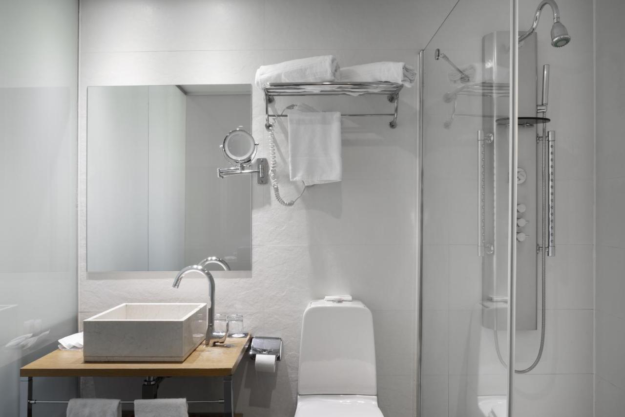 Quadruple Room (4 Adults)