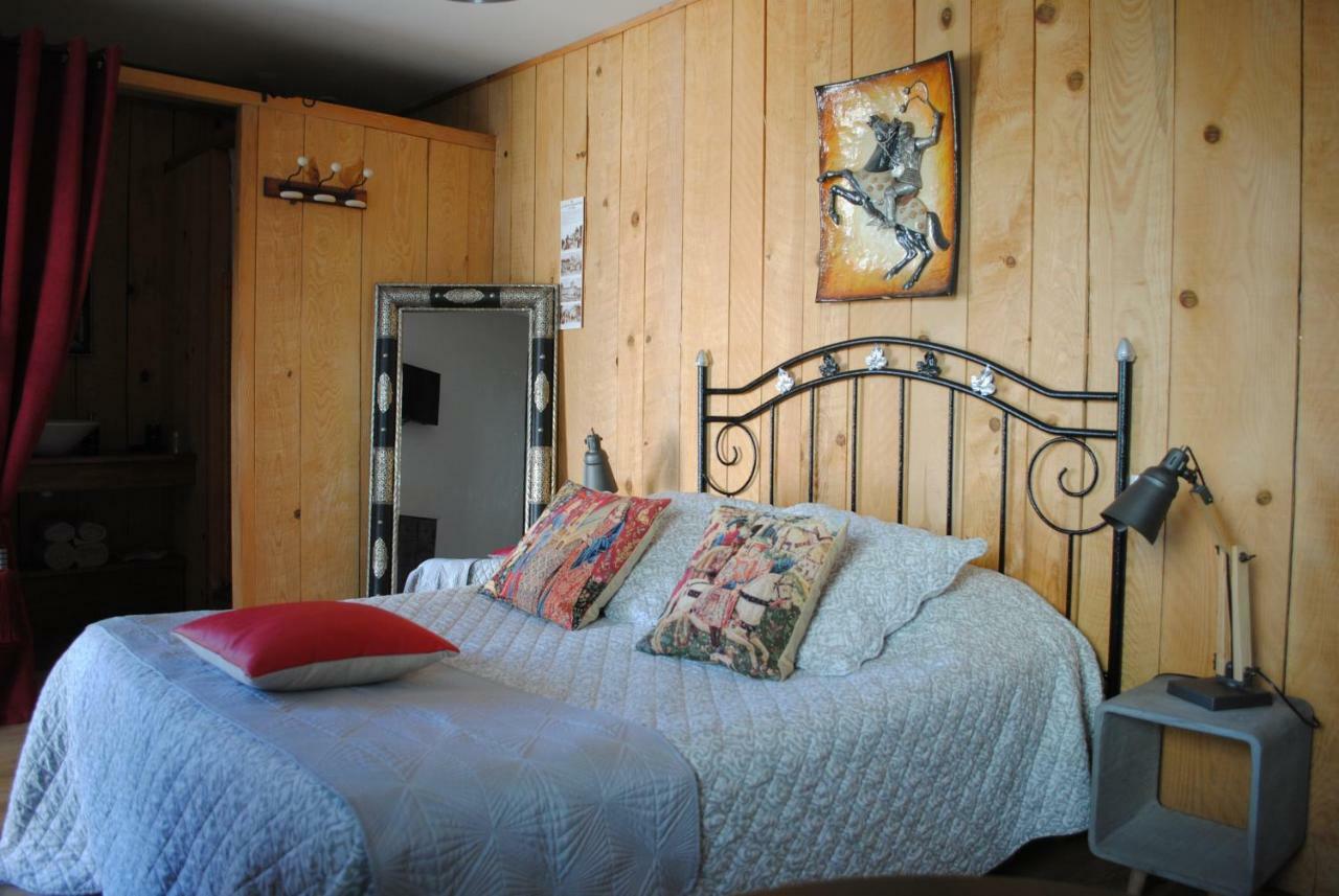 Double Room,779045475:JPEG