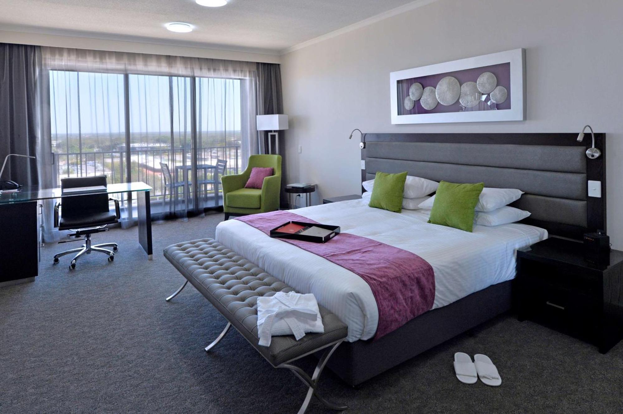 Executive King Room with Balcony
