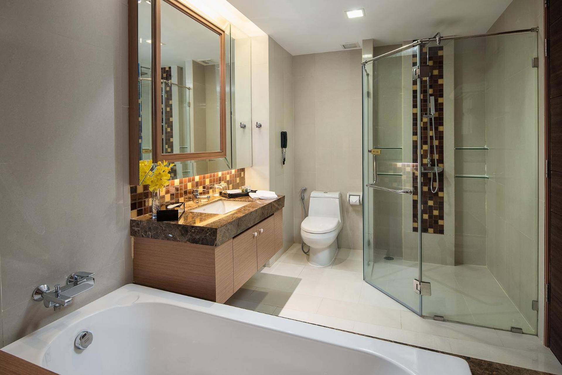 Luxury Room (Main Tower),1629943821:JPEG