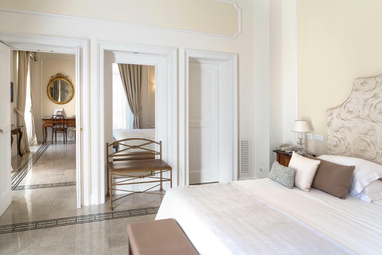 Junior Suite with Garden View,996775972:JPEG