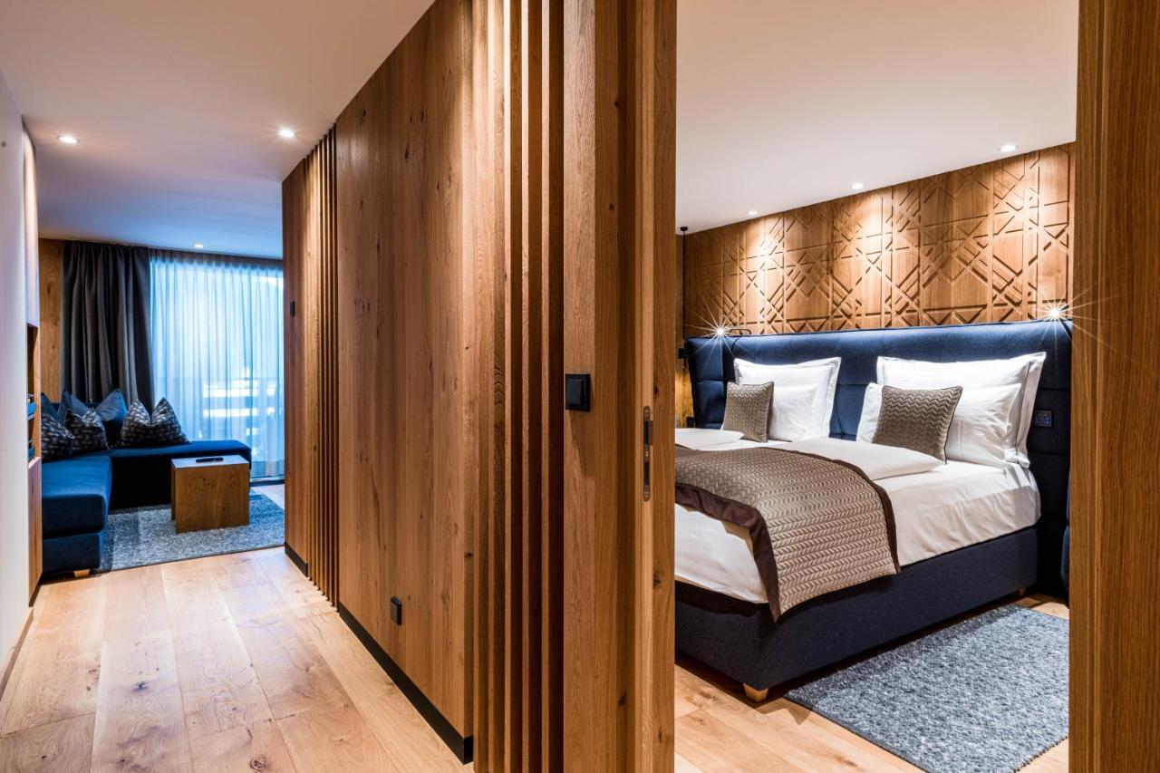 Junior Suite,1116047121:JPEG