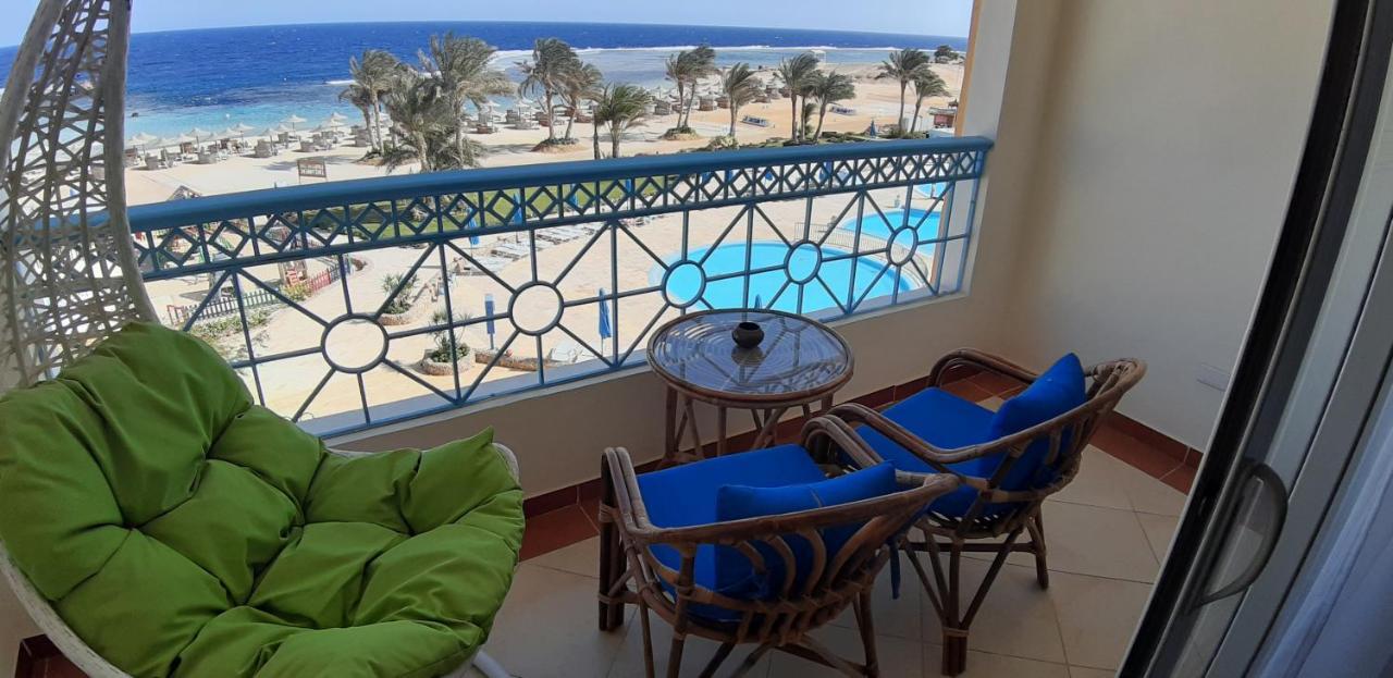 Deluxe Suite met Frontaal Uitzicht op het Strand