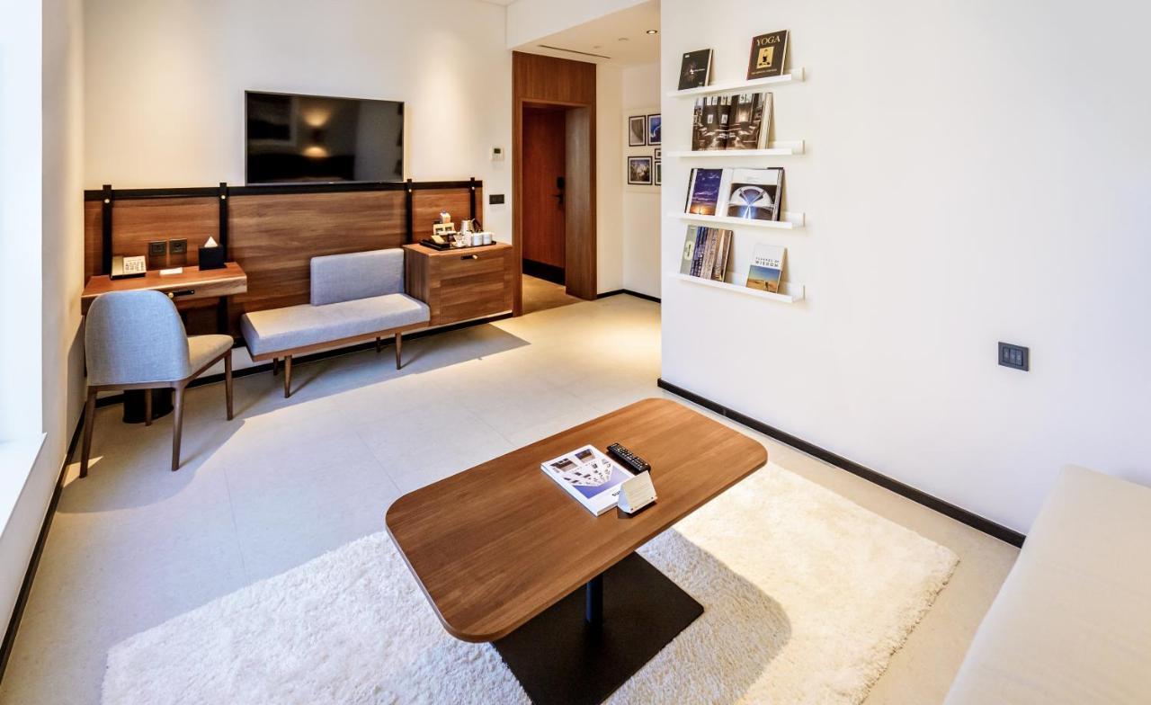 One-Bedroom Suite