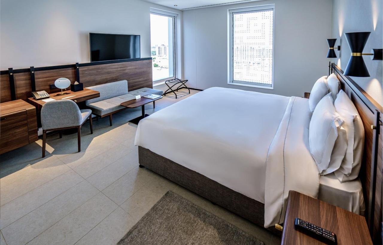 One-Bedroom Suite