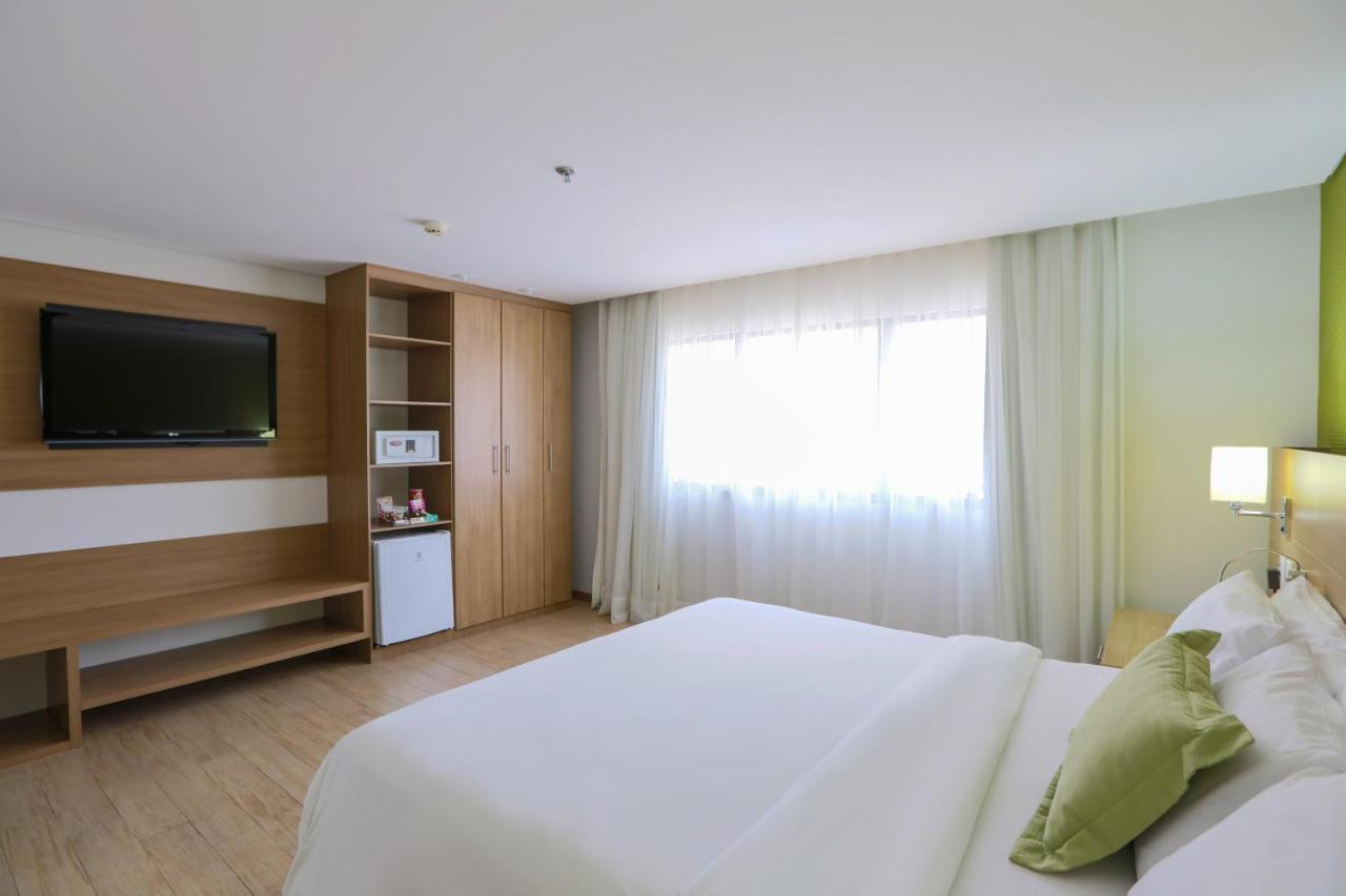 Superior King Suite