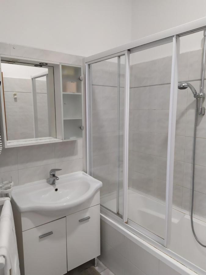 Double or Twin Room,997966857:JPEG