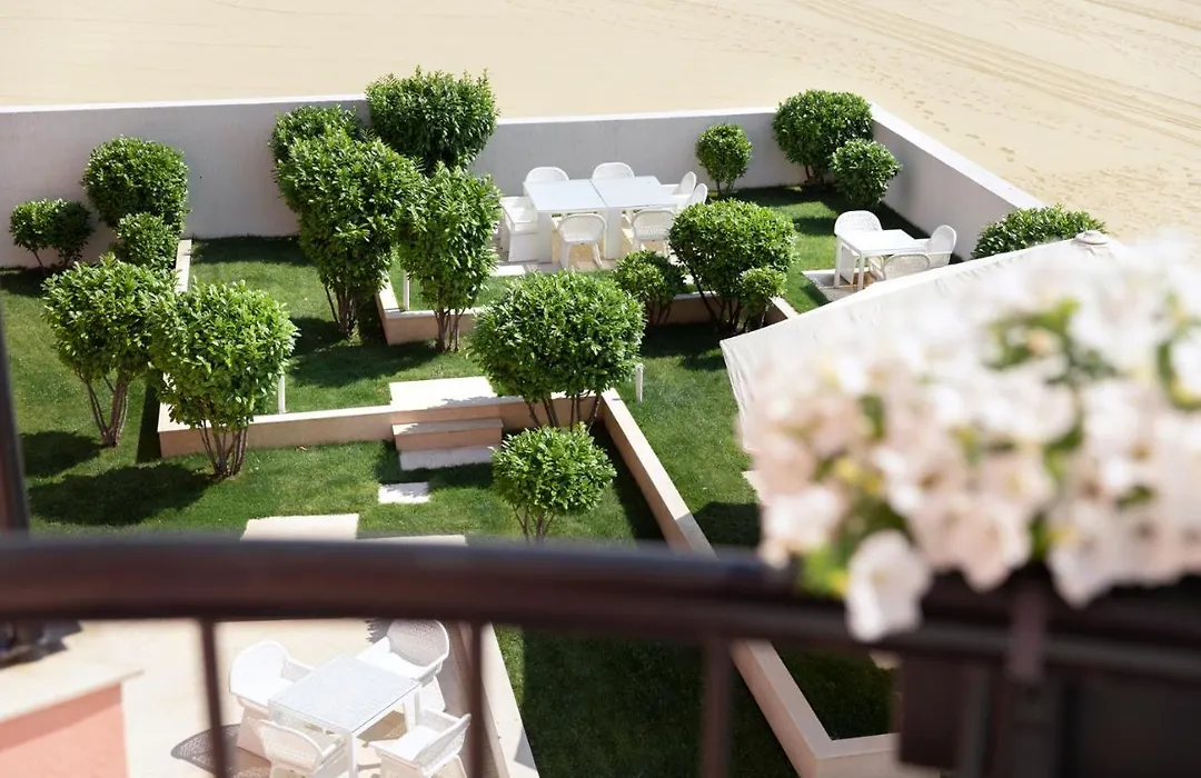 Hotel Residence Dune - Free Beach Access-1