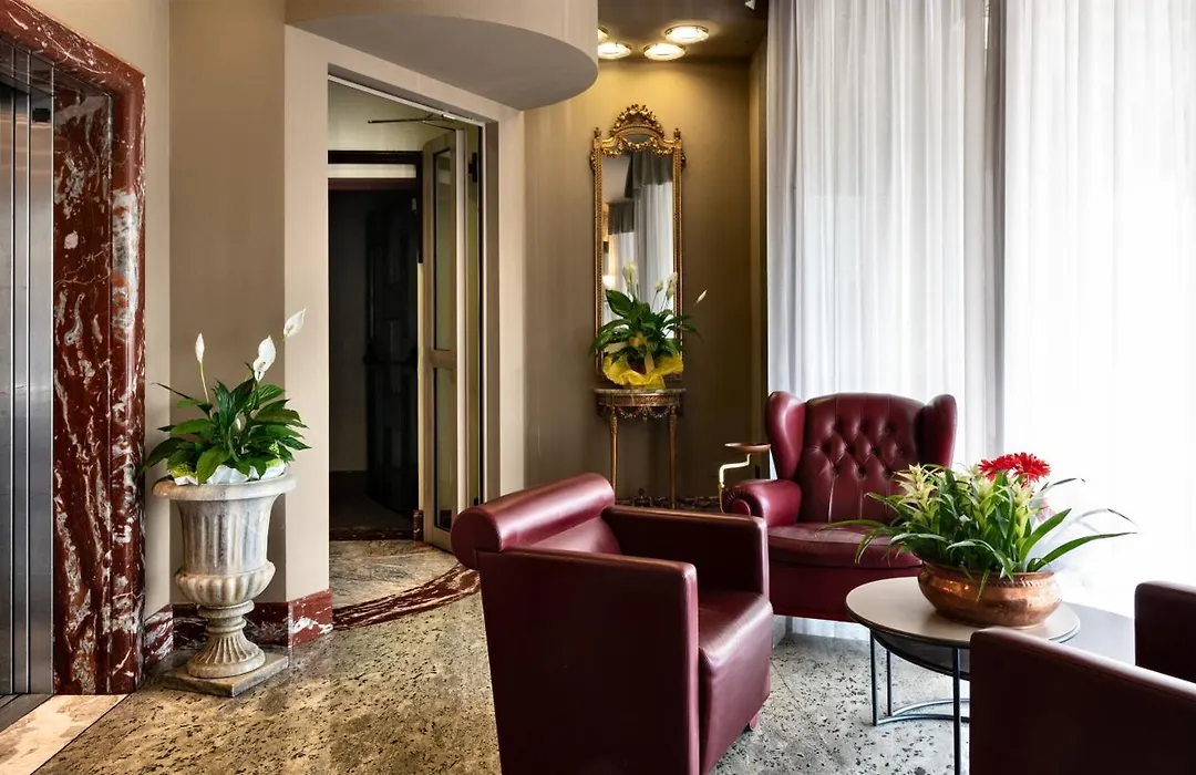 Hotel Sunflower-1