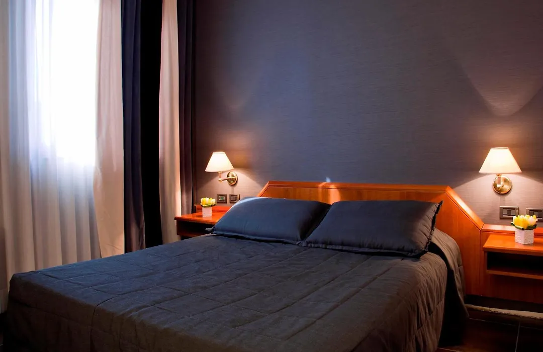 Hotel Zone-1