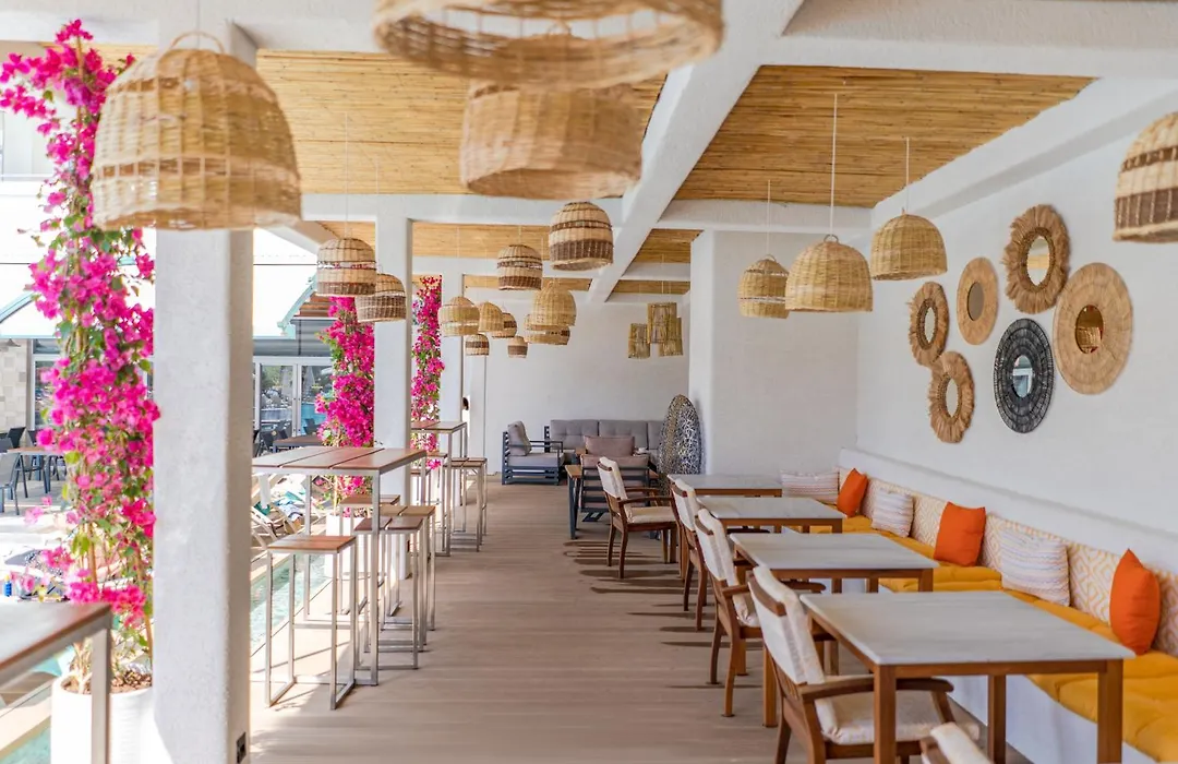 Casa De Maris Spa & Resort Hotel Adult Only 16 Plus-1