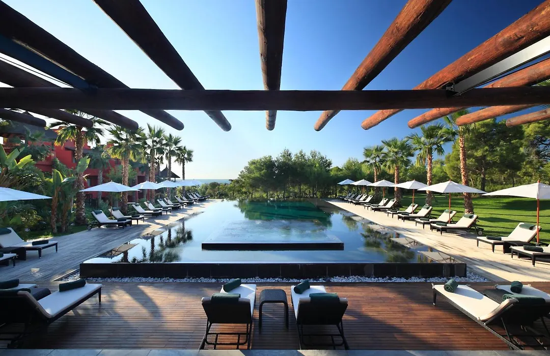 Asia Gardens Hotel & Thai Spa, A Royal Hideaway Hotel-1