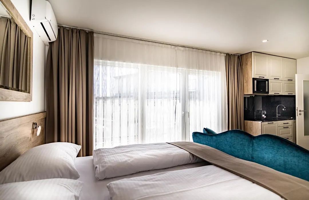 Sleep Inn Duesseldorf-1