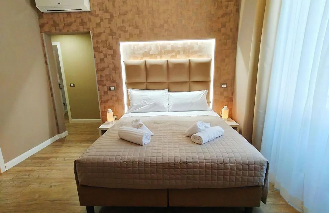 Amoroma Suite-1