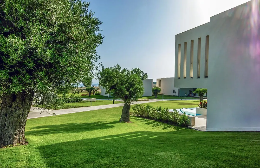 Ammoa Luxury Hotel & Spa Resort-1