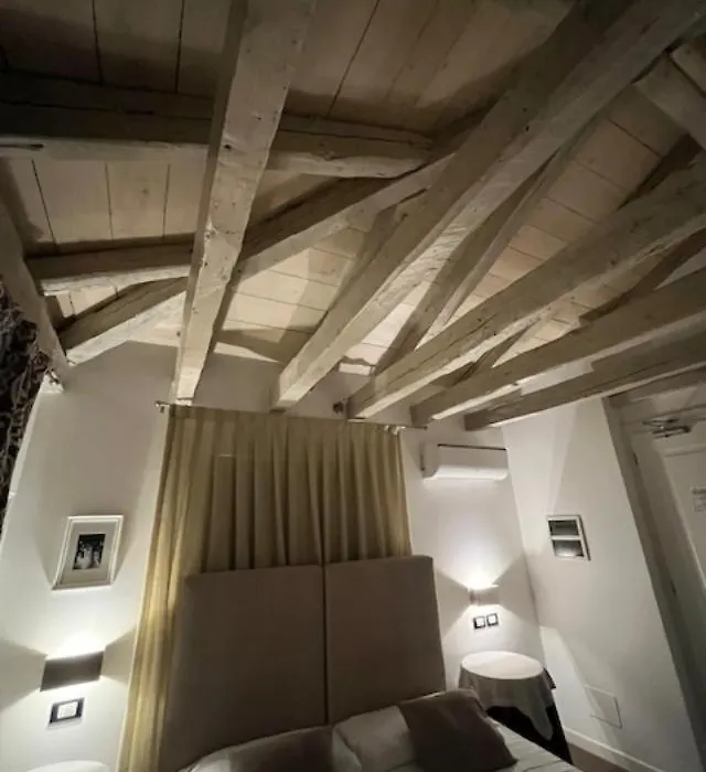 Barbacan Boutique Hotel-1