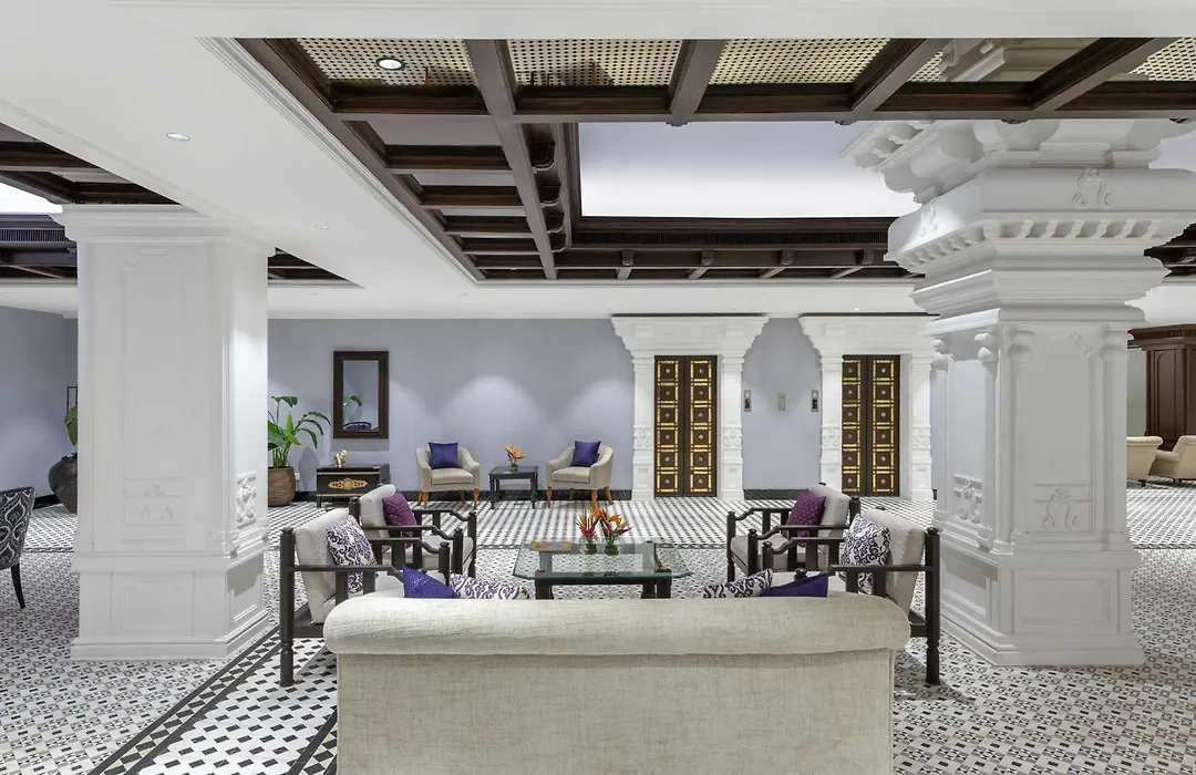 Vivanta Ernakulam, Marine Drive-1