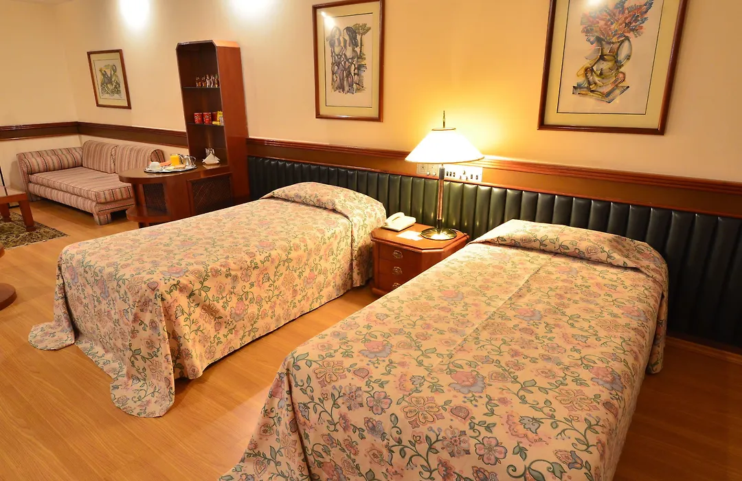 Hotel Gran Corona-1