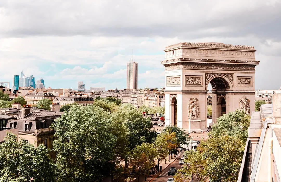 Grand Hotel Champs-Elysees-1