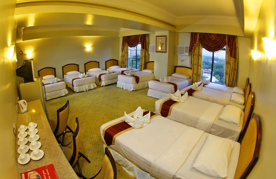 Sarrosa International Hotel And Residential Suites-1