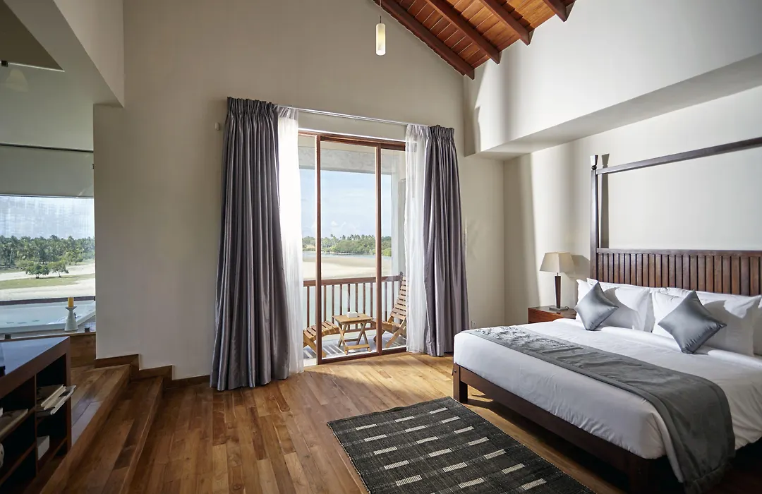 Amaranthe Bay Resort & Spa-1