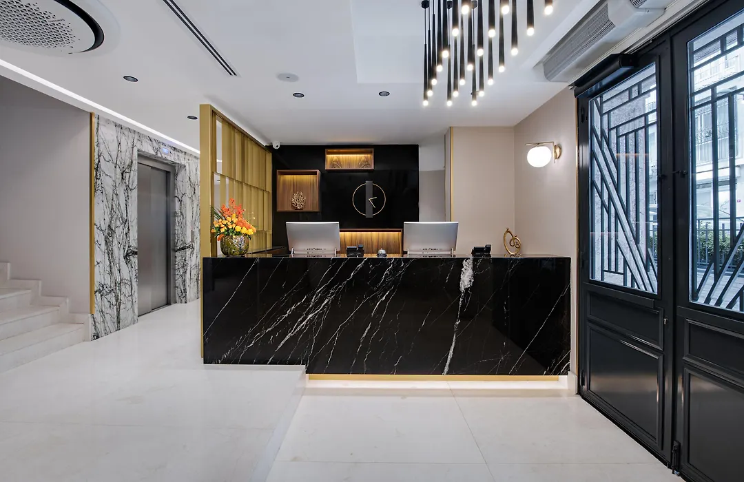Gleam Collection Hotel-1