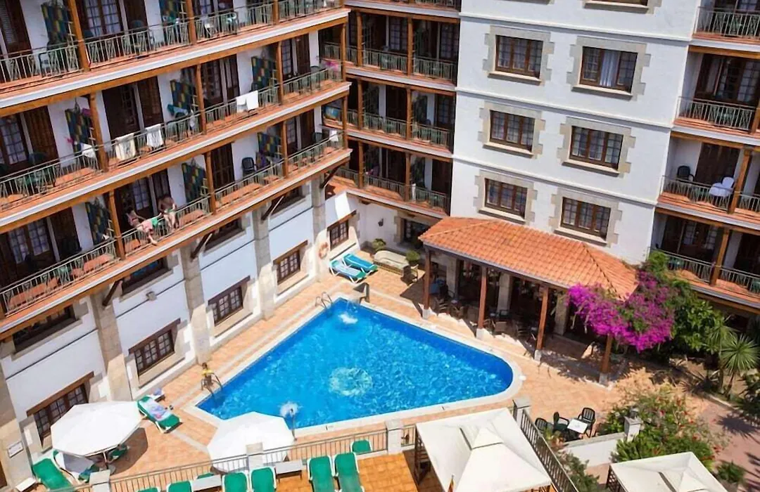 Hotel La Carolina-1