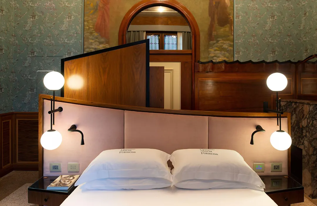 Eight Venezia-1