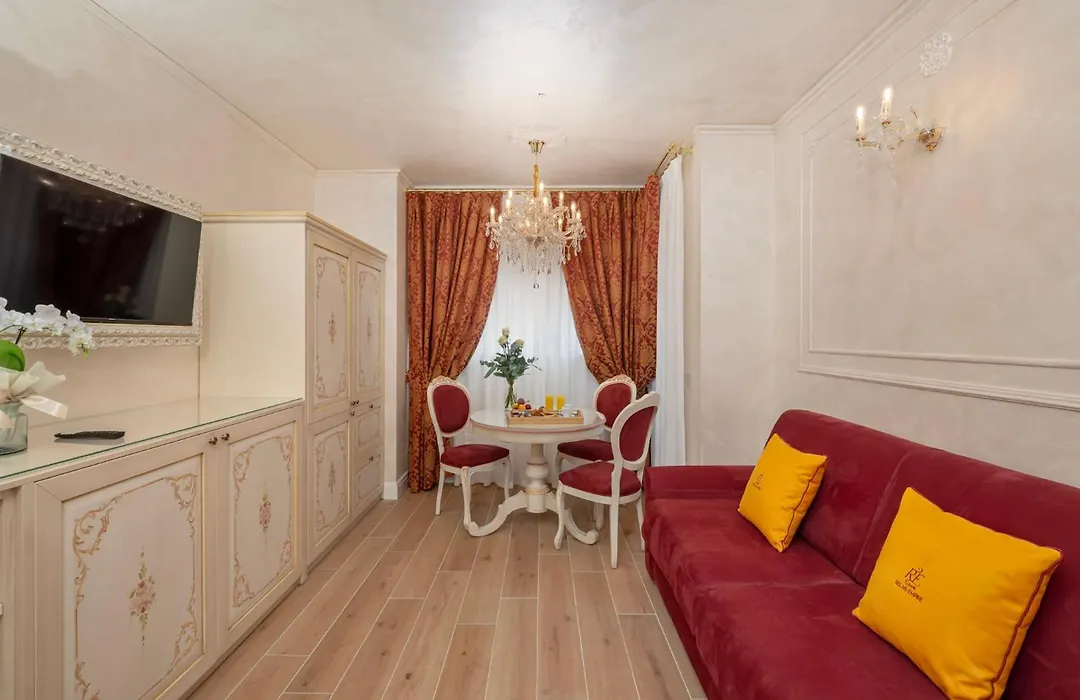 Relais Empire-1