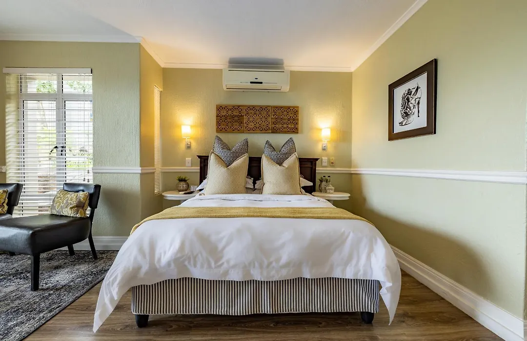Loerie'S Call Guesthouse-1