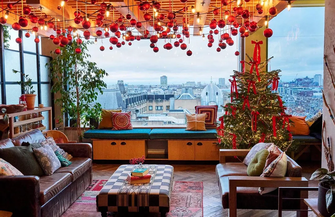 Treehouse Hotel London-1