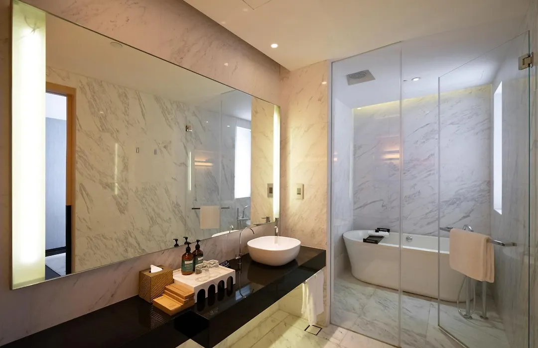 Naumi Hotel Singapore-1