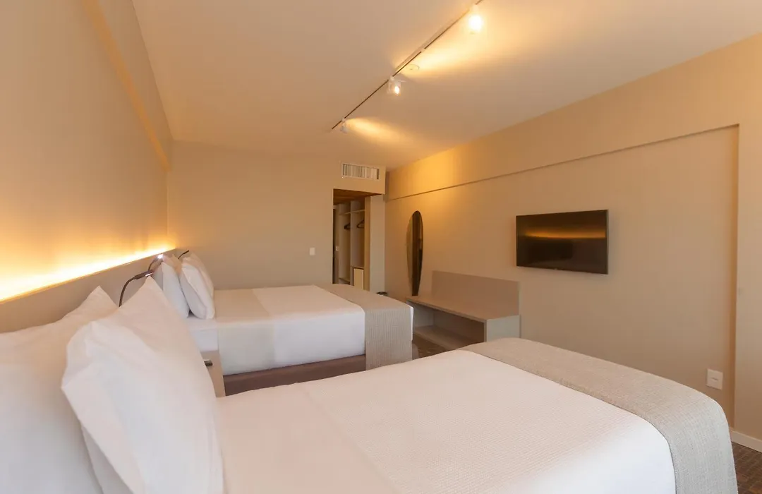 Ritz Lagoa Da Anta Hotel & Spa-1