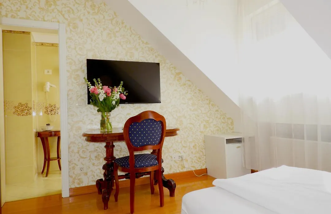 Allegro Hotel-1