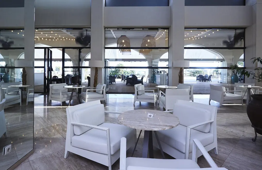Crowne Plaza Vilamoura - Algarve By Ihg-1
