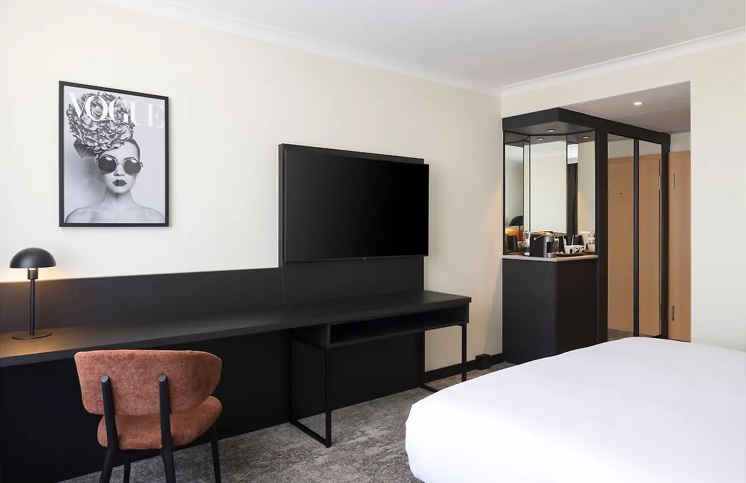 Hilton Duesseldorf-1