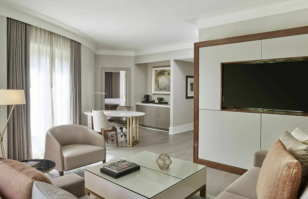 Hotel Crescent Court-1