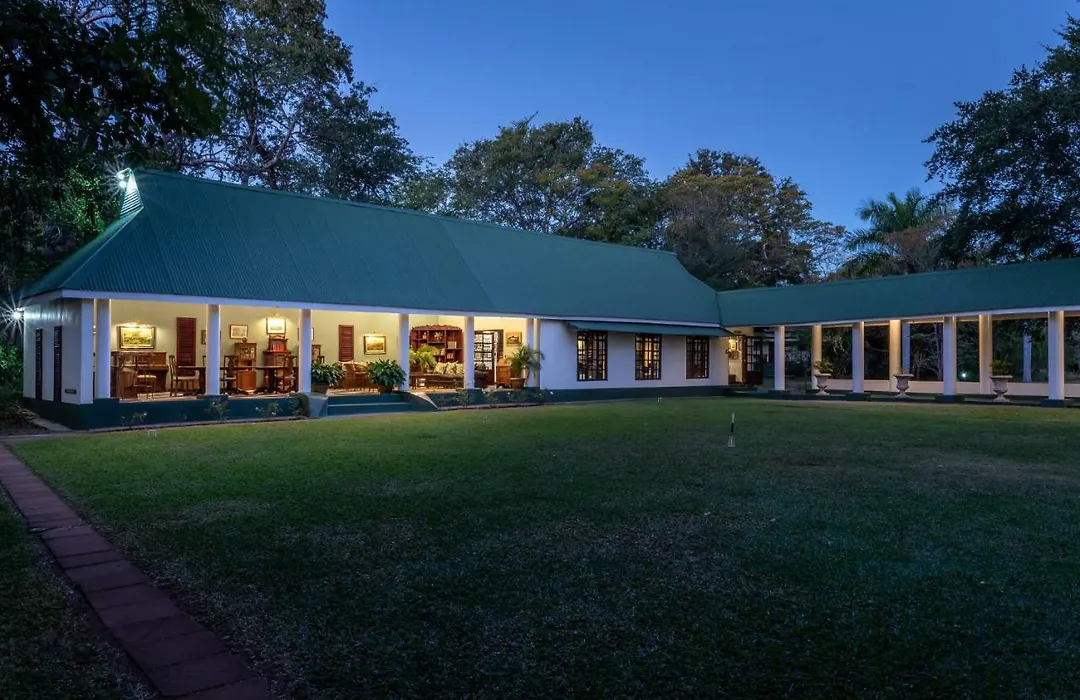 The River Club-1