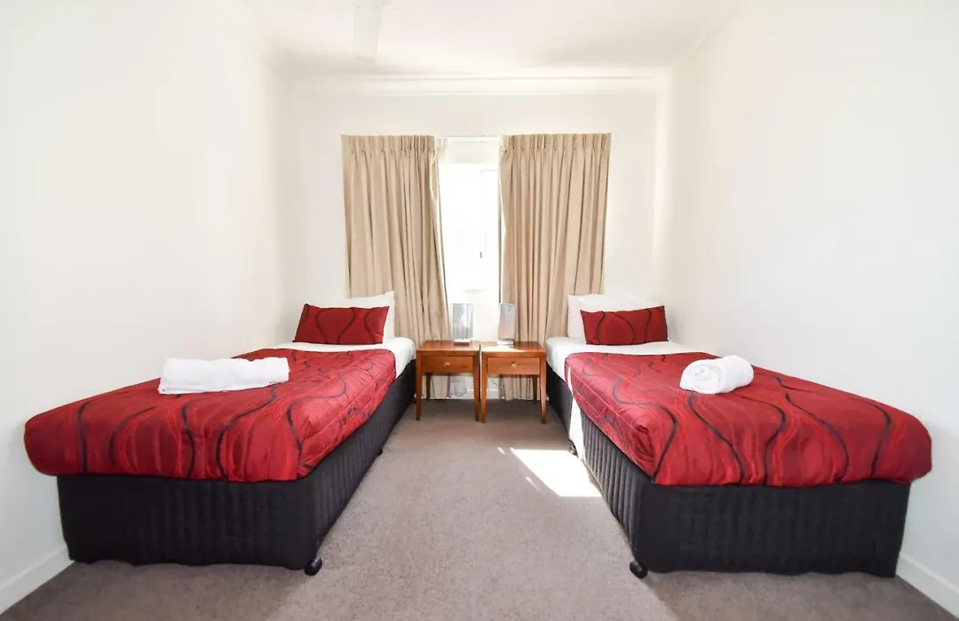 Founda Gardens Apartments-1