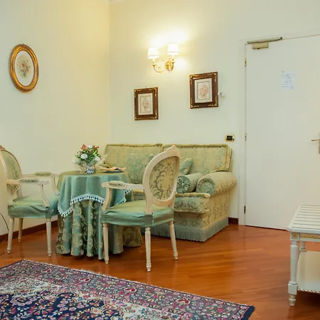 Daniel'S Hotel-2
