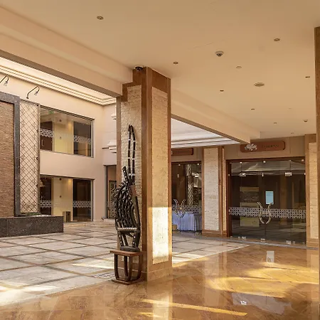 Nairobi Serena Hotel-2