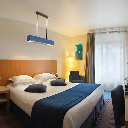 Westside Arc de Triomphe Hotel-3